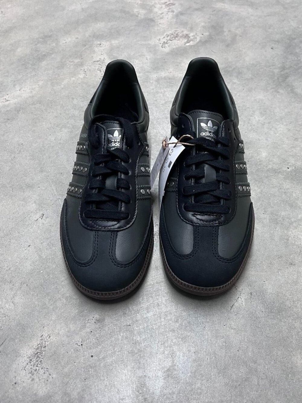 Adidas Samba OG Studded Stripes Black Earth Gum Women’s JR8869 - New - Picture 4 of 6